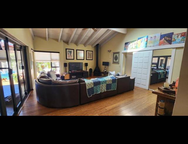 4 BEDROOM HOUSE FOR SALE IN MEYERSDAL